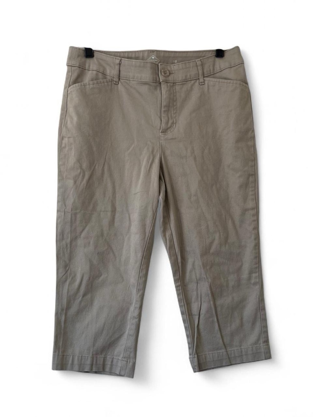 St. John’s Bay Women’s 12 Heritage Khaki Cropped Khaki Tan Capri Pants Summer